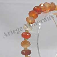 CORNALINE - Bracelet de Perles Facet�es de 4x8 mm - 20 cm - M001
