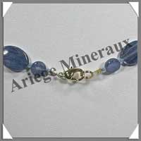 CYANITE - Collier Compos� : 19 Ovales 10x14 mm et Disques 6 mm - 47 cm - C003
