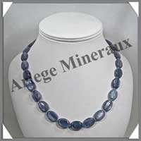 CYANITE - Collier Compos� : 27 Ovales 11x15 mm - 48 cm - C003