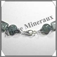 CYMOPHANE ou OEIL DE CHAT - Collier Compos� : Disques et Rectangles - 48 cm - C011