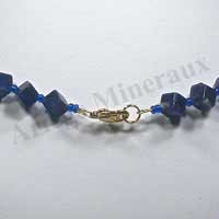 SODALITE - Collier Compos� Cubes 6 mm - 43 cm - A002