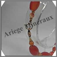 CORNALINE - Bracelet Compos Olives 8x12 mm et Perles de 4 mm - 19 cm - M002