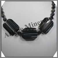 AGATE DRAPEE - Collier Compos - 3 Rectangles 30x25 mm et Perles 8 mm - 45 cm - C020