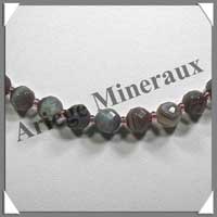 AGATE DRAPEE - Collier Perles Facetes 8 mm - 46 cm - C011