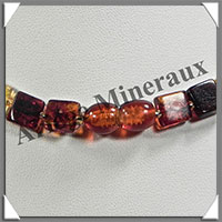 AMBRE - Collier Compos - 4 Couleurs - Carrs de 8 mm - 43 cm - L003