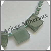 AVENTURINE - Collier Compos - 5 Carrs 20x20 mm et Perles 6 mm - 49 cm - M004