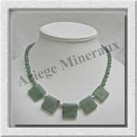 AVENTURINE - Collier Compos - 5 Carrs 20x20 mm et Perles 6 mm - 50 cm - M006