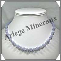 CALCEDONE BLEUE - Collier-Perles 6 et 8 mm en altern - 46 cm - C003