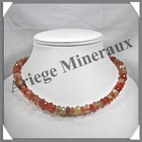 CORNALINE - Collier Disques Facets 8x4 mm et 10x6 mm en altern - 45 cm - M001