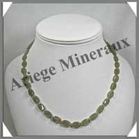 GRENAT VERT - Collier Compos - Nuggets de 5  10 mm - 45 cm - C004