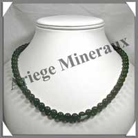 JADE - Collier Perles 8 mm - 49 cm - M001