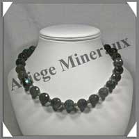 LABRADORITE - Collier Perles Facetes 14 mm - 47 cm - C002
