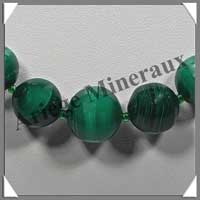 MALACHITE - Collier Perles 8  15 mm en dgrad - 51 cm - M003