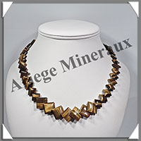 OEIL DE TIGRE - Collier Compos - Carrs de 10  15 mm en dgrad - 43 cm - C002