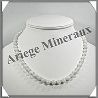 PIERRE de LUNE (Naturelle) - Collier Perles 8 mm - 46 cm - M001