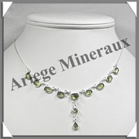 PERIDOT Cristallis - Collier Argent - 11 Cabochons Facets - 42 cm - P003
