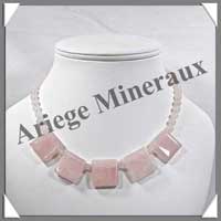 QUARTZ ROSE - Collier Compos - 5 Carrs 20x20 mm et Perles 6 mm en dgrad - 42 cm - M002