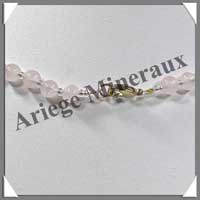QUARTZ ROSE - Collier Compos - 5 Carrs 20x20 mm et Perles 6 mm en dgrad - 42 cm - M002