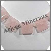 QUARTZ ROSE - Collier Compos - 5 Carrs 20x20 mm et Perles 6 mm en dgrad - 43 cm - M004