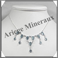 TOPAZE BLEUE Cristallise - Collier Argent - 12 Cabochons Facets - 42 cm - P004