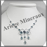 TOPAZE BLEUE Cristallise - Collier Argent - 15 Cabochons Facets - 42 cm - P006